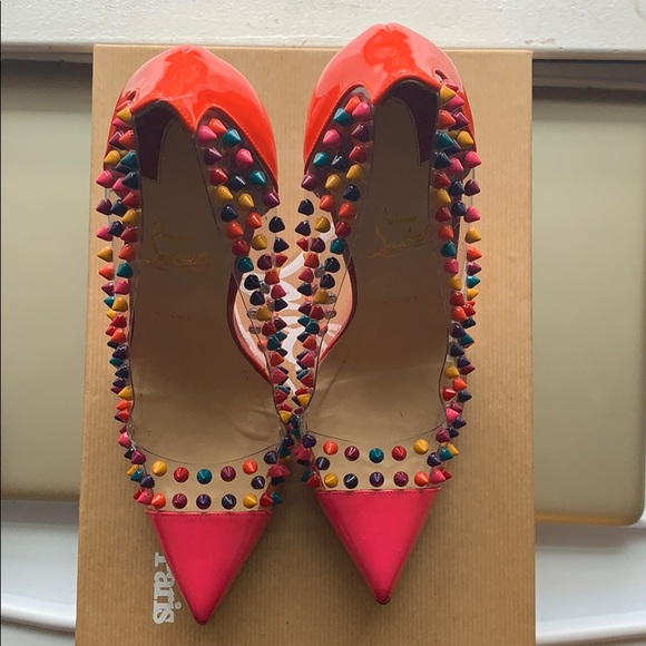 Christian Louboutin - Picture 1 of 8